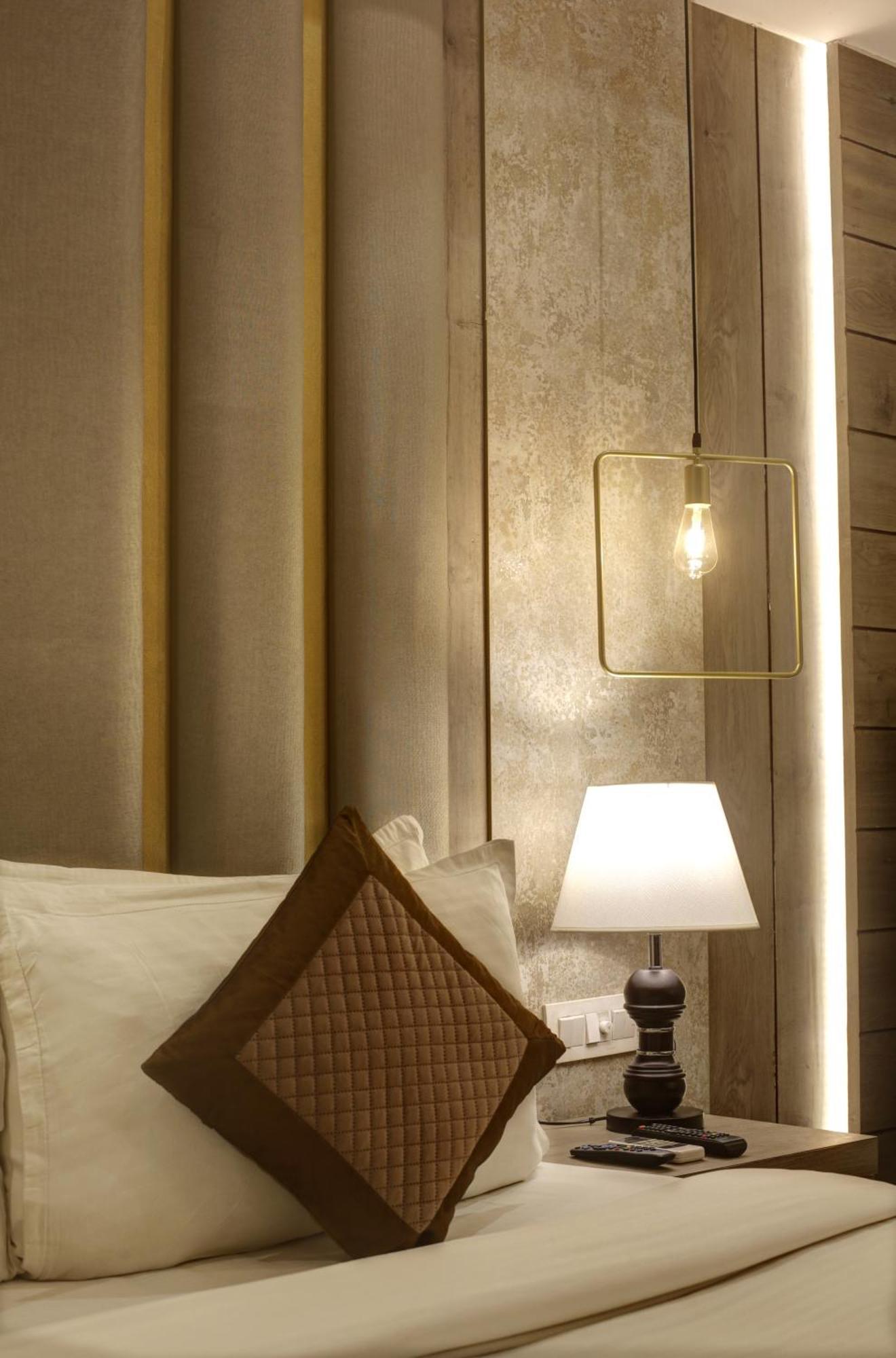 Hotel Town Grand Patel Nagar New Delhi Exterior photo