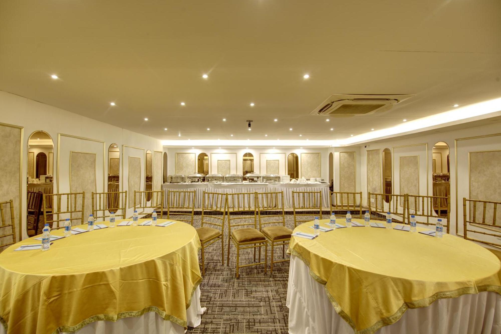 Hotel Town Grand Patel Nagar New Delhi Exterior photo