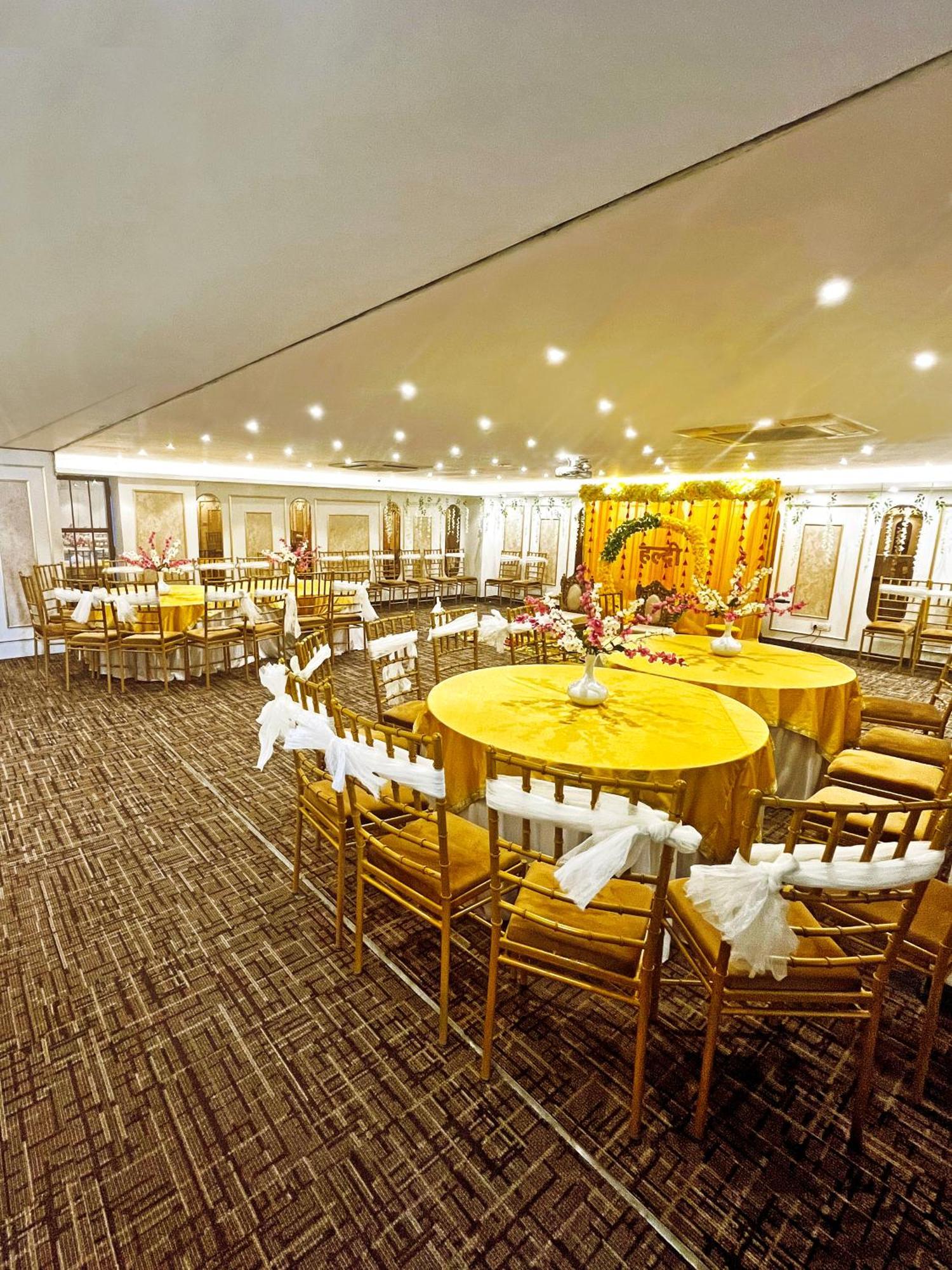 Hotel Town Grand Patel Nagar New Delhi Exterior photo