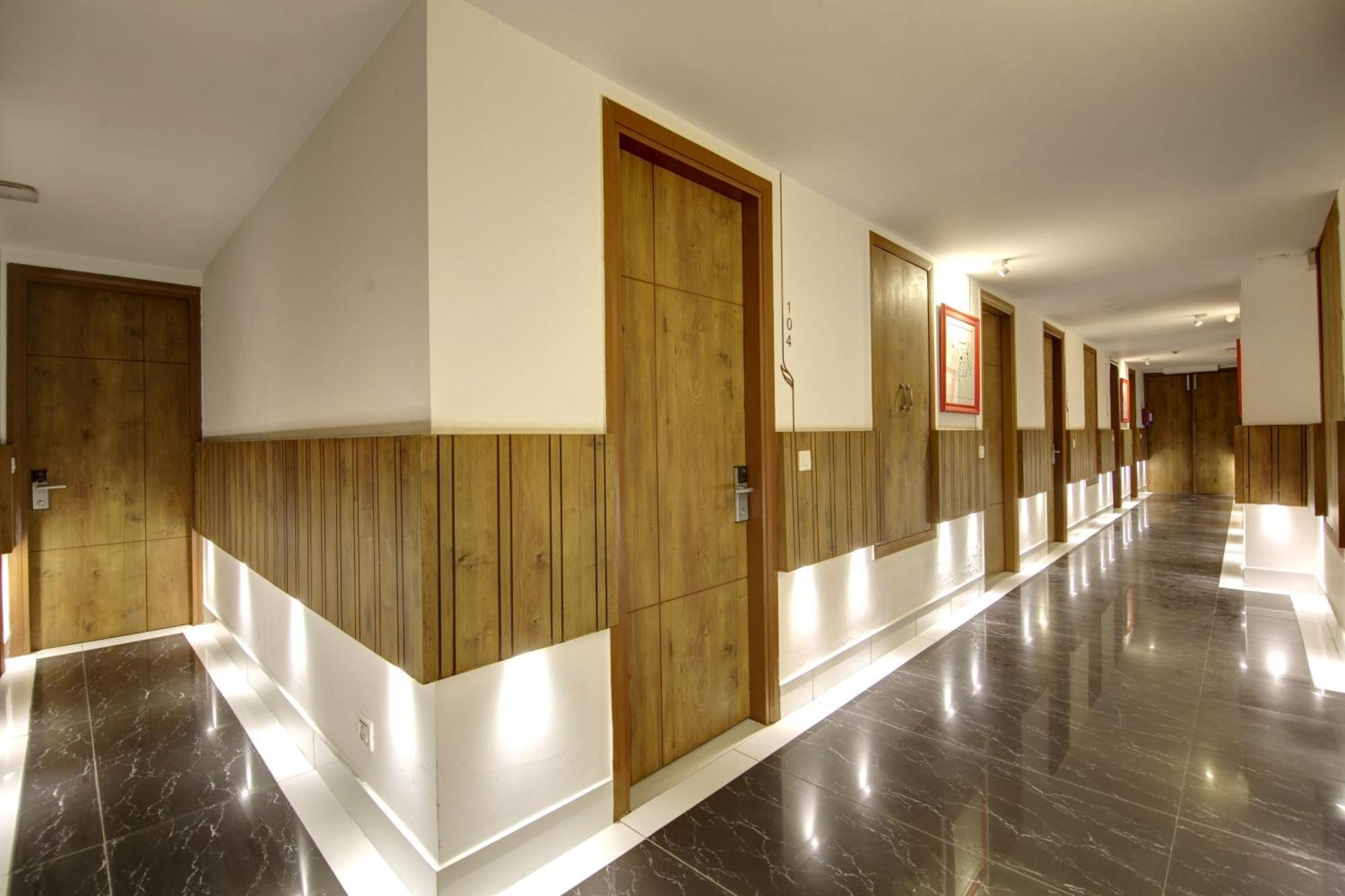 Hotel Town Grand Patel Nagar New Delhi Exterior photo