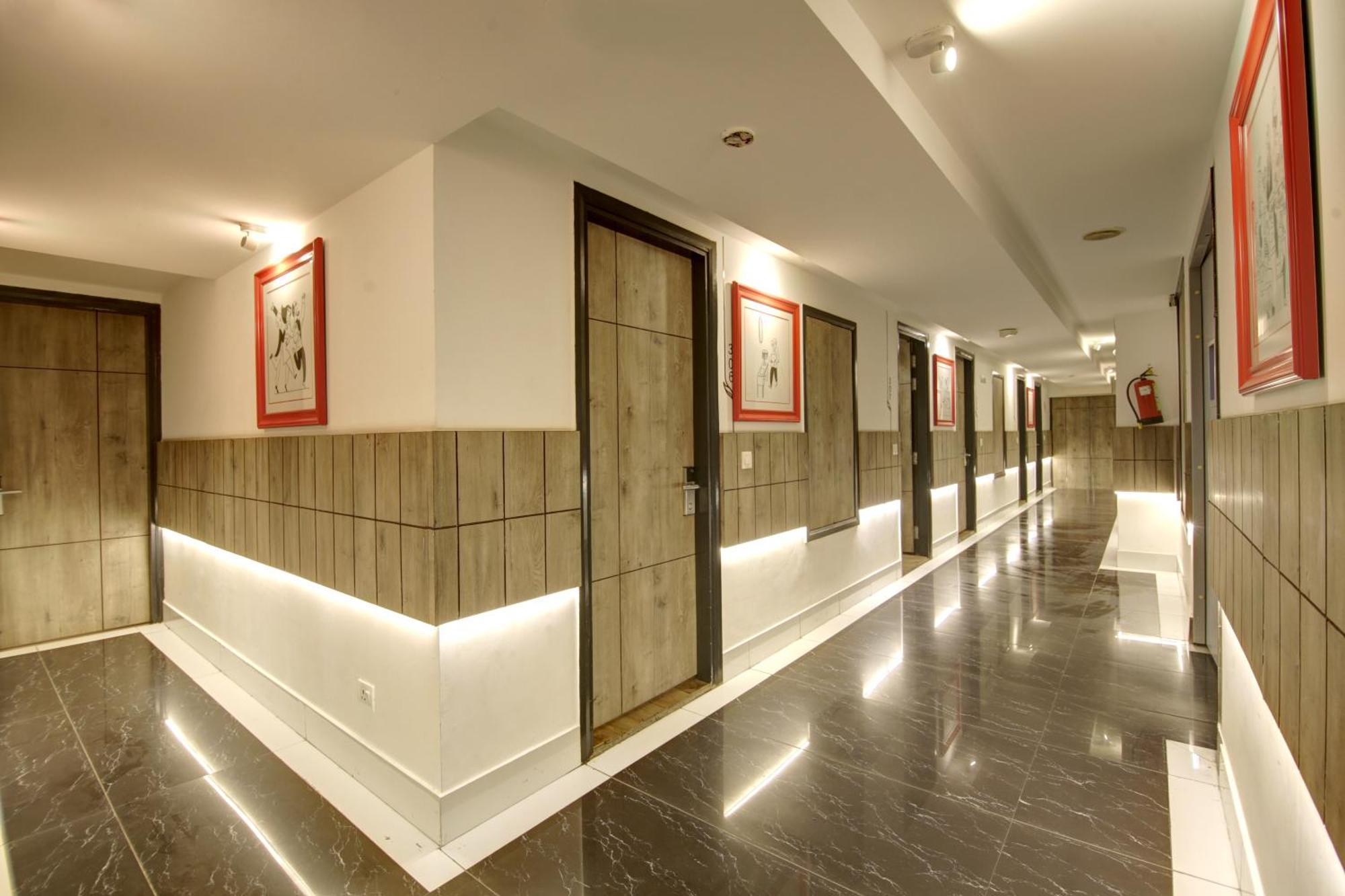Hotel Town Grand Patel Nagar New Delhi Exterior photo